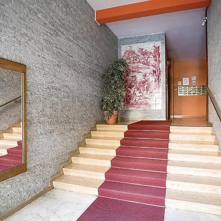 Διαμέρισμα Awesome In Rapallo Ge With Kitchen